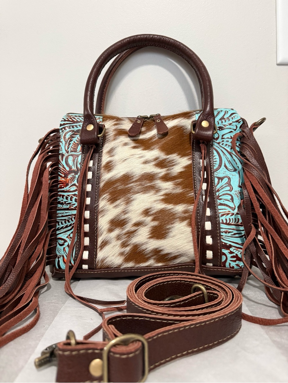 NWOT Myra Cowhide Tooled Leather Fringe Satchel CC - Picture 2 of 16